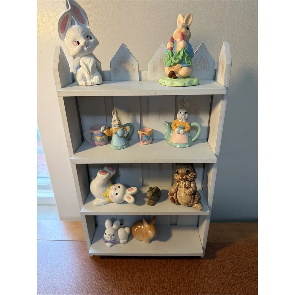 Vtg Bunny Figurines On Picket Trinket Shelf Hanging Or Free Sitting Shelf